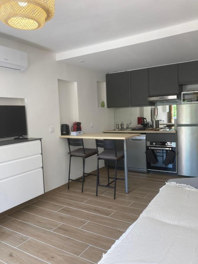 Charmant Studio Lavandou - 500M Plage 勒拉旺杜 外观 照片