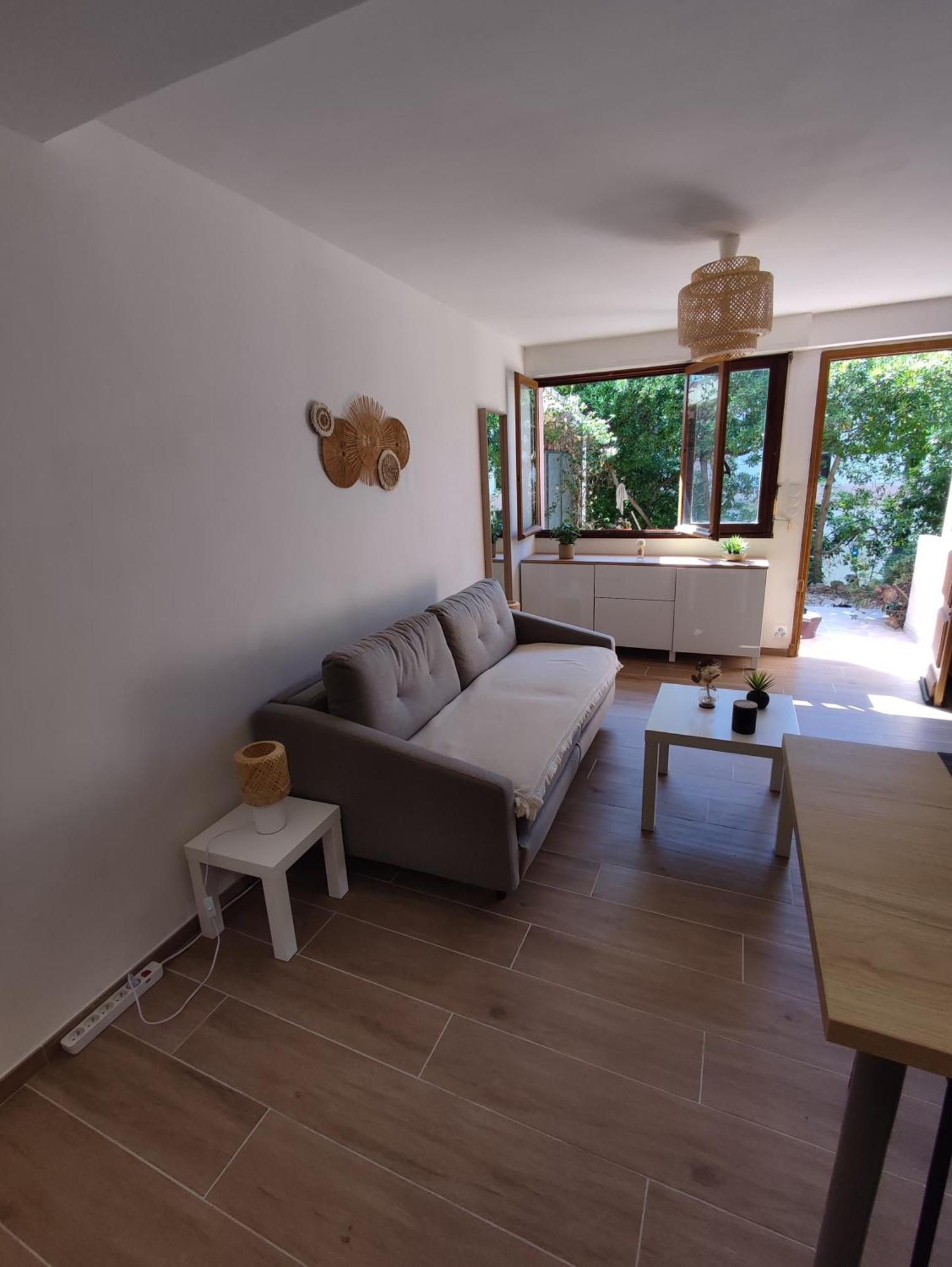 Charmant Studio Lavandou - 500M Plage 勒拉旺杜 外观 照片